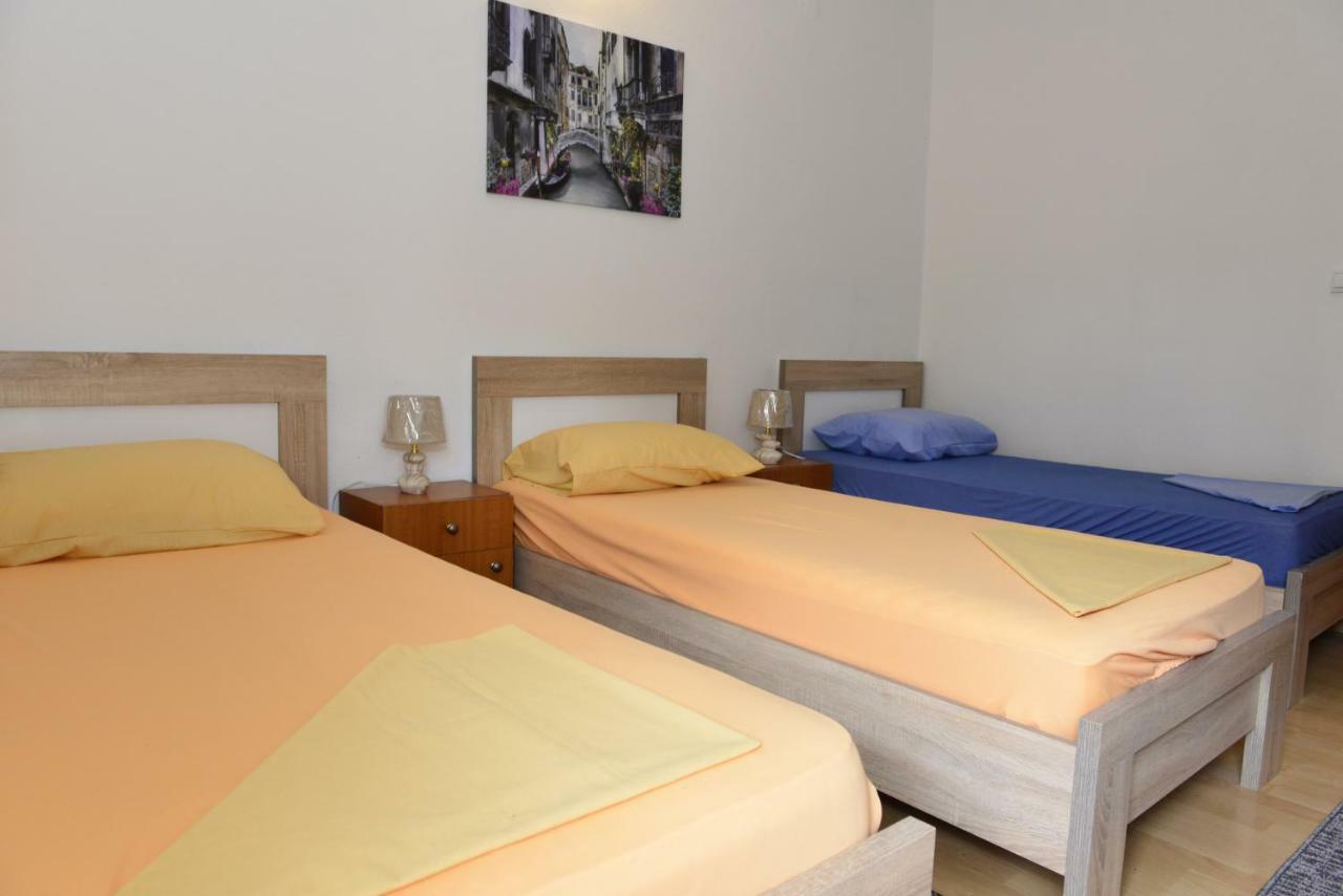 Apartmán Enko 1 Tivat Exteriér fotografie