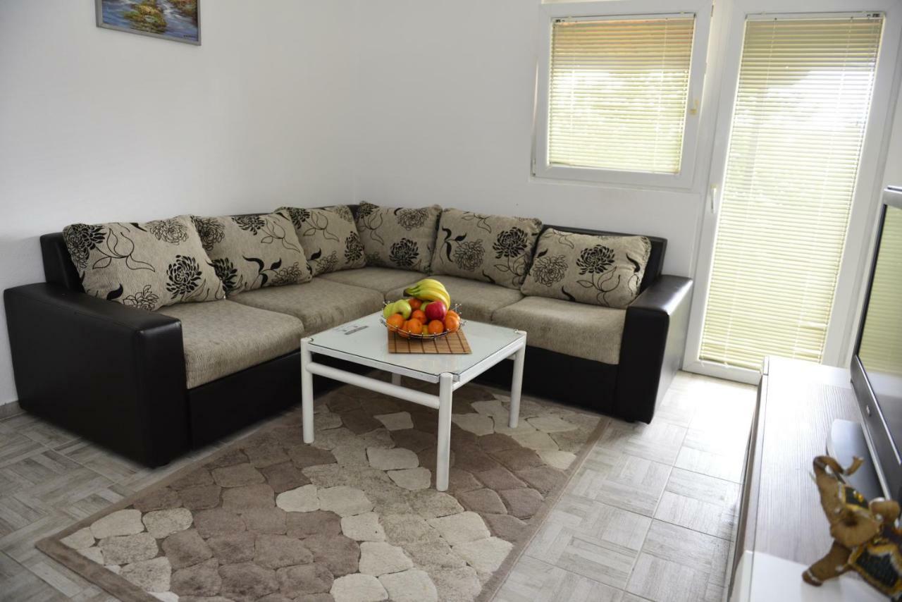 Apartmán Enko 1 Tivat Exteriér fotografie