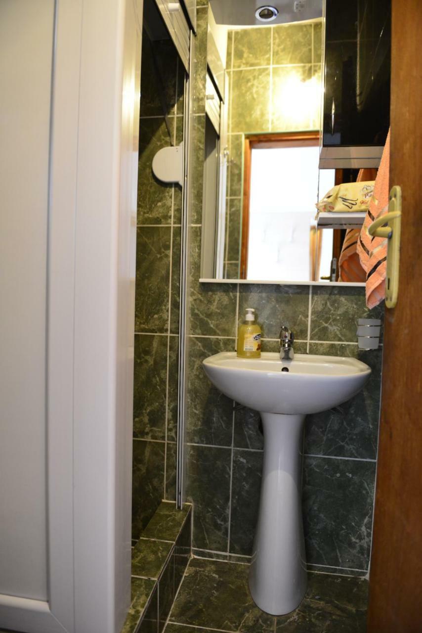 Apartmán Enko 1 Tivat Exteriér fotografie