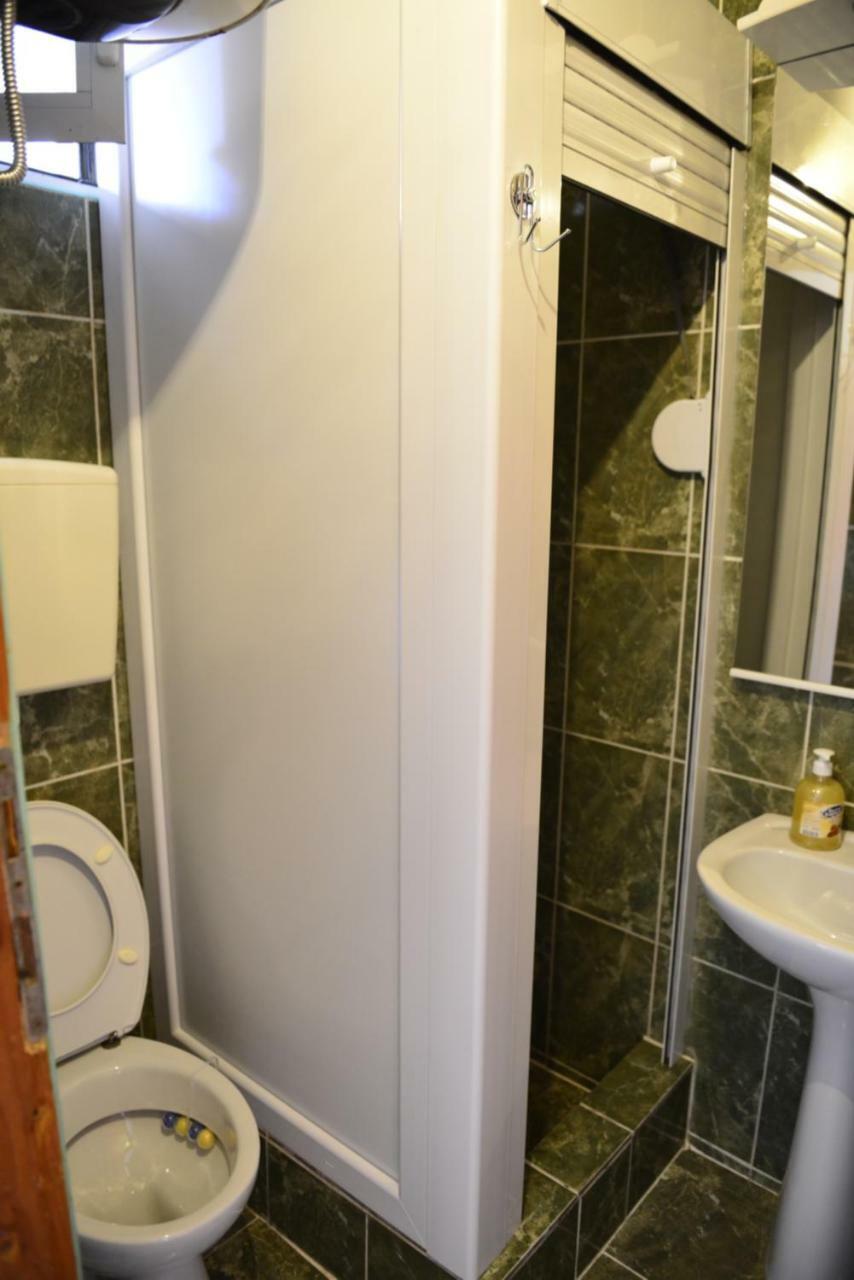 Apartmán Enko 1 Tivat Exteriér fotografie